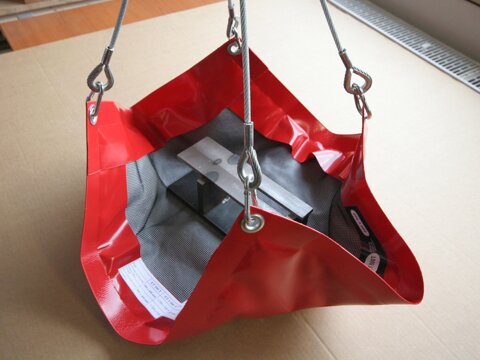 Faltbare Abtropfplane mit wechselbarer Saugeinlage