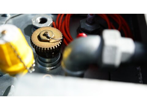 Mobile Tankstelle QUADRO-D 2000 Liter – Doppelwandiger Stahltank mit UN-Zulassung