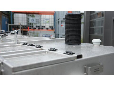 Mobiler Öl- & Koaleszenzabscheider aus Edelstahl – NS 10 / 2,5 m³ mit integriertem Schlammfang zur Miete