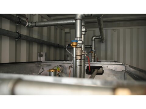 FuelTainer 6000 Liter – Mobile Benzintankstelle mit AwSV & IBC Zulassung – 15ft Containertankstelle für Diesel & HvO