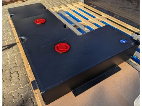 Tanks handgefertigt - Maßanfertigung