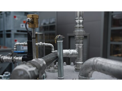 FuelTank 10.000 l – Jet A1 Lagertank für Flugzeugtankstelle, Hubschraubertankstelle und Flugsportverein