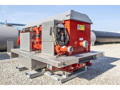 Mobiler Ölabscheider NG 15 mieten – mit 2.500 Liter Schlammfan