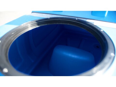 Wasserfass 1.100 Liter auf Transportgestell