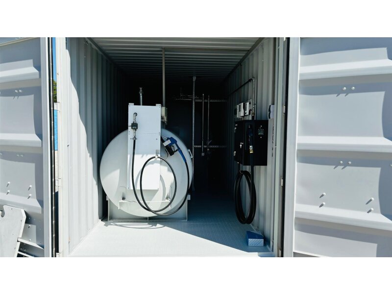 FuelTainer 25.000 Liter Tankstellen Container Dieseltank & AdBlue Kombi