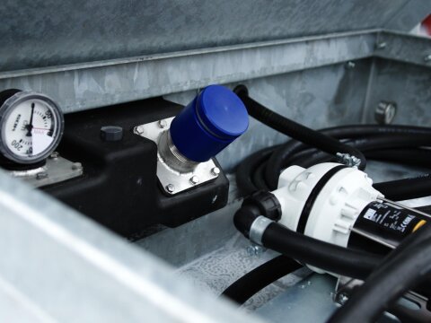 Mobile Tankstelle QUADRO-BLUE 1000-230 – 980 l Diesel + 170 l AdBlue®, doppelwandig, AWsV zugelassen