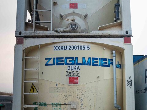 TankTainer 50.000 Liter mieten Tankcontainer Löschwassertank Wassertank