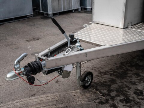 Mobiler Ölabscheider NG 10 auf Anhänger mieten – Für Baustelle & Industrie